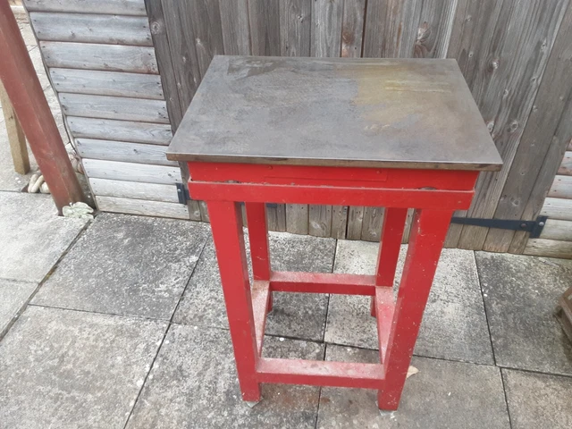 Enginee Service Table ENGINEER'S CAST IRON Surface Plate / Inspection Table on stand. £200.00 ...