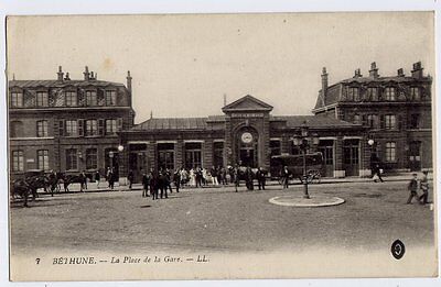Béthune, Pas de Calais, France CPA Postcard - La Place de la Gare / Station Sq.