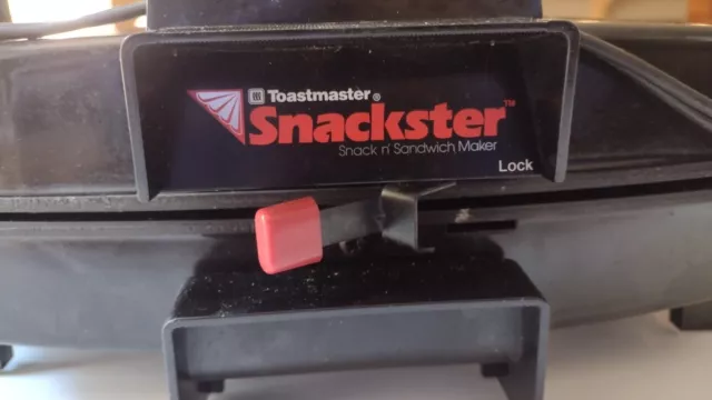 Vintage Toastmaster SNACKSTER Snack Sandwich Maker #294 in BOX w RECIPE  Booklet