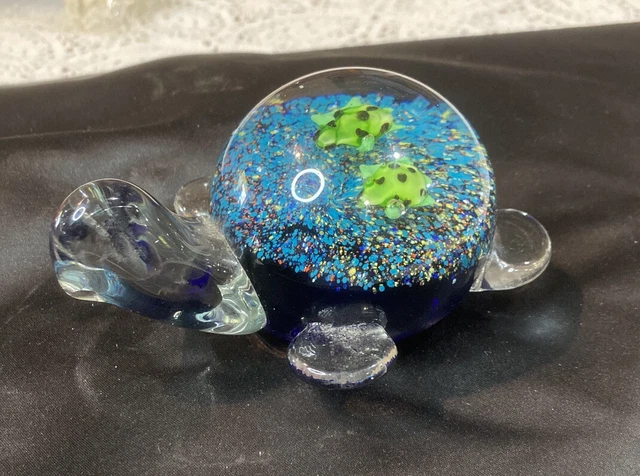 Art Glass Paperweight Sea Turtle with Two Babies Sea Turtles Swimming Inside