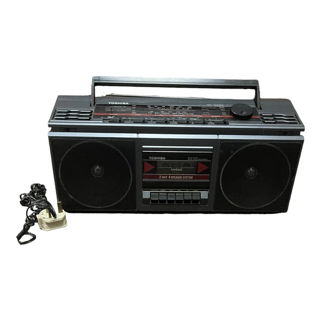 VINTAGE TOSHIBA RT6036 BOOMBOX PORTABLE RADIO GHETTO BLASTER RETRO