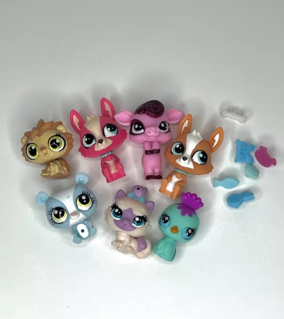 Authentic Littlest Pet Shop LPS Pet Pawsabilities lot 8 pets 