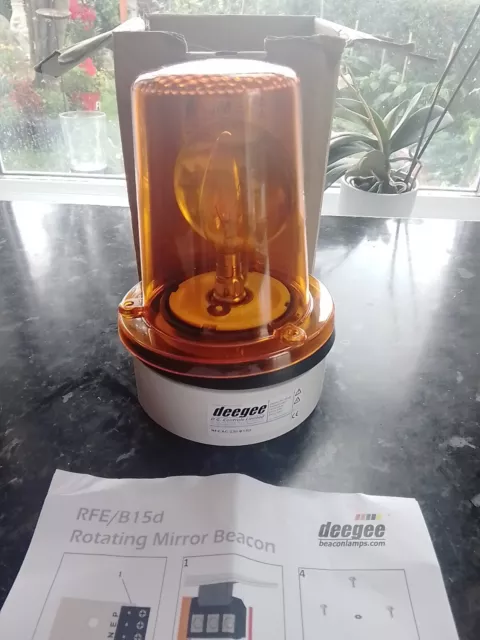 Deegee RFE B15d Rotating Mirror Beacon Brand New In Box
