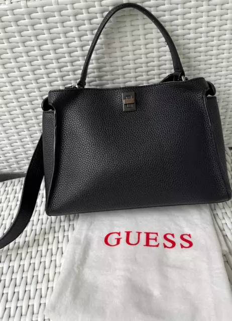 GUESS Handtasche schwarz mt 2 Kammern und Innentasche