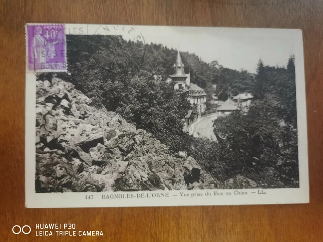 CPA - 61 - BAGNOLES DE L'ORNE - Vue prise du Roc au Chien