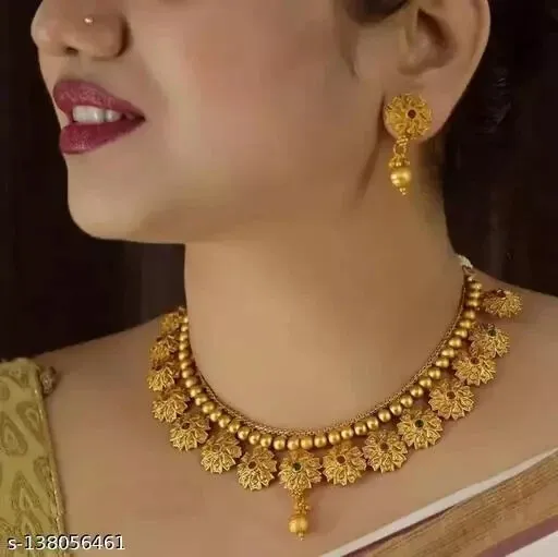 South Indian Gold-Plated Long Necklace Bridal Temple Earring Fashion Jewelry Set