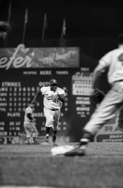 Brooklyn Dodgers Jackie Robinson in action, running bases vs St. L - Old Photo