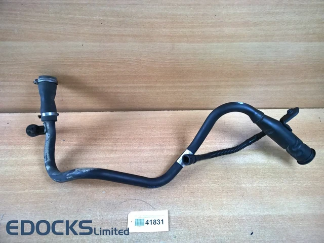 Tuyau De Raccordement Réservoir Essence Compatible BMW Série 3 E30 – Référence 16121180402, Qualité Fiable Et Prête à Monter