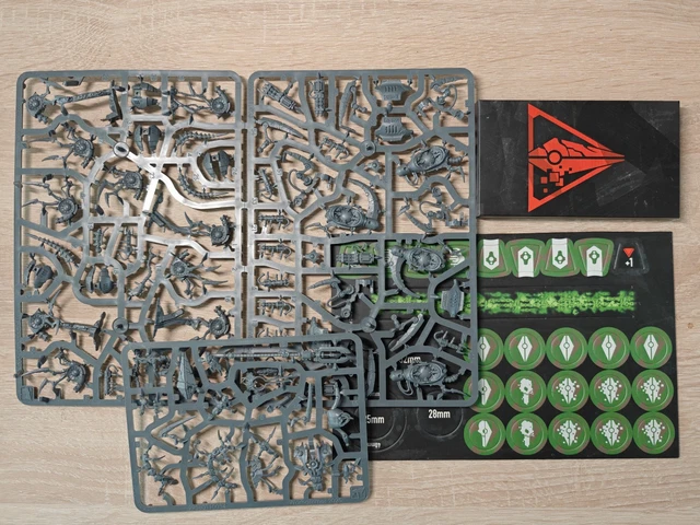 13 Guerriers Nécrons + Scarabés - Warhammer 40K - Lot Occasion P-00J5D