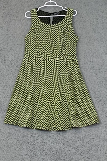 Forever 21+ Plus 1X Green Skater Dress Keyhole Sleeveless Fit & Flare Casual