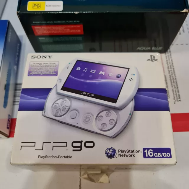Sony PSP GO Pearl White Console PSP-N1004 Brand New