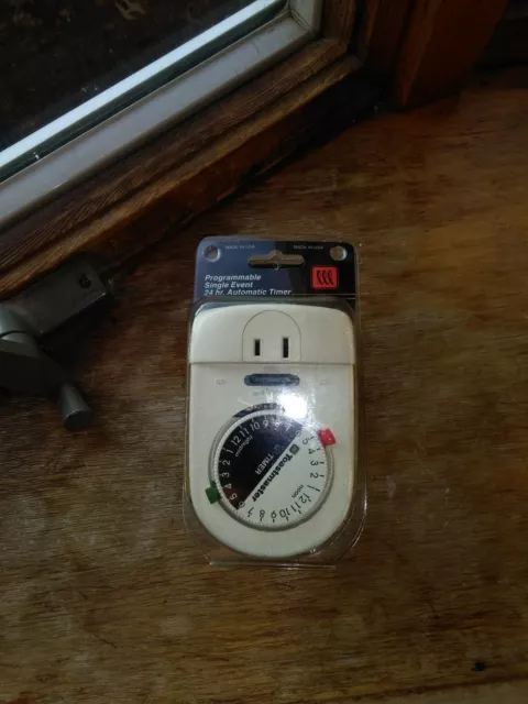 Vintage Toastmaster 24 Hour Automatic Programmable 24 hour Timer