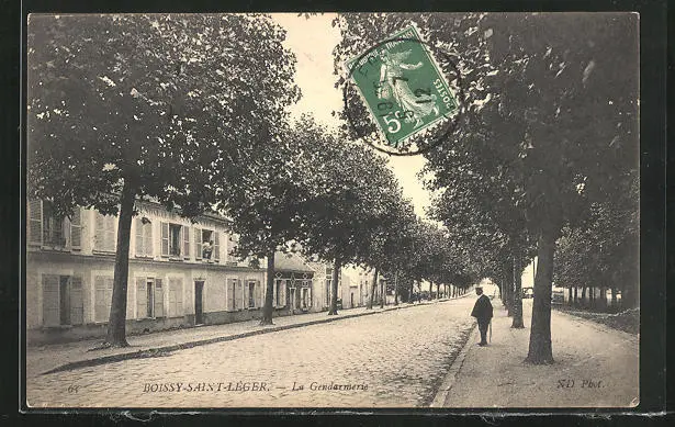 CPA Boissy-Saint-Leger, La Gendarmerie