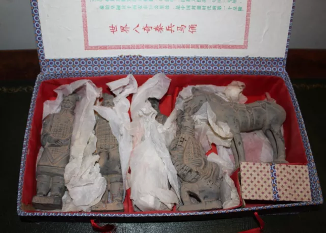 Boxed Set Tomb of Emperor Shi Of Qin Dynasty 5 Chinese Terra Cotta Figures