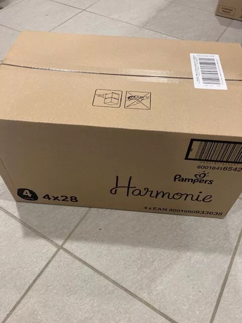Couche pampers Harmonie taille 4 (9-14kg) 108 couches