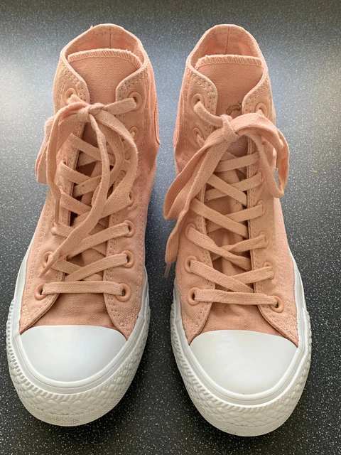 White leather deals baseball boots