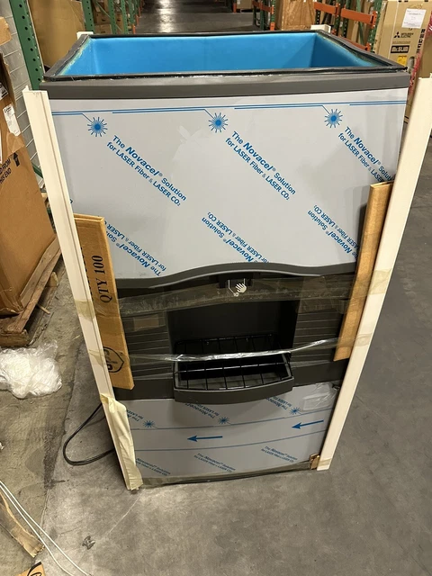 Manitowoc SPA310 180lb Hotel Ice Dispenser 30" Floor Model Stainless
