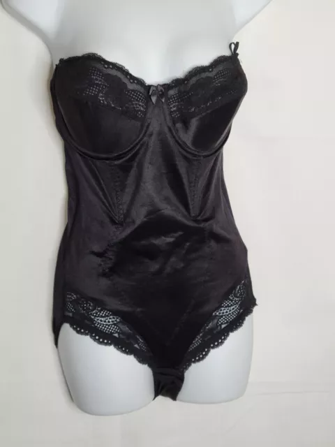 Flexees Body Briefer Woman Sz 38 C 38C  Black Style 5869