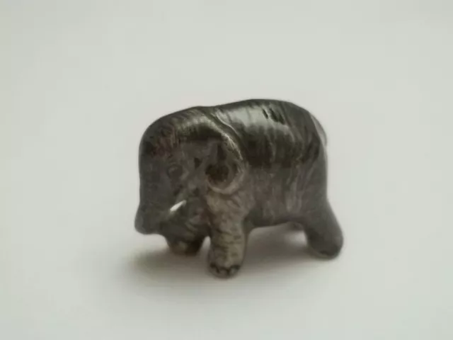 magnifique éléphant miniature en céramique,collection olifant,elefant, G-tp5-10