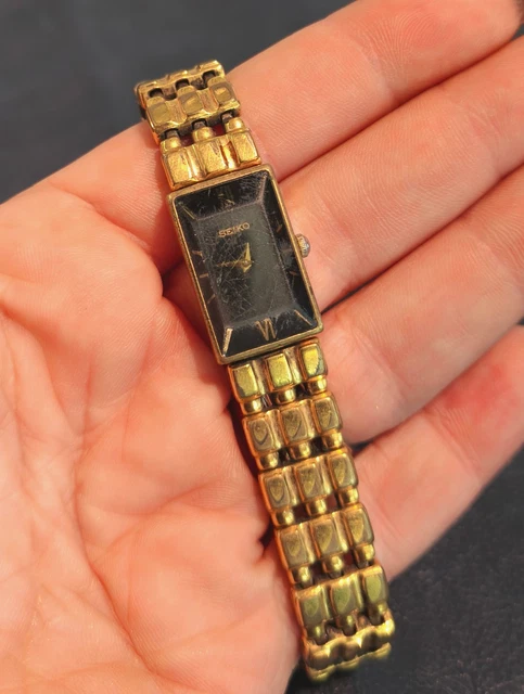 Azzaro , montre vintage neuve, jamais portée années 80 | Kaufen auf Ricardo