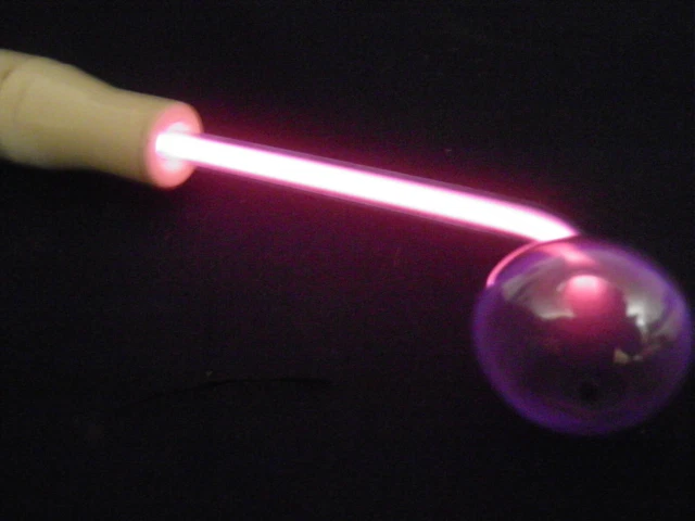 Hochfrequenz Elektrode Bleiglas high frequency electrode violet ray Lutz Neumann
