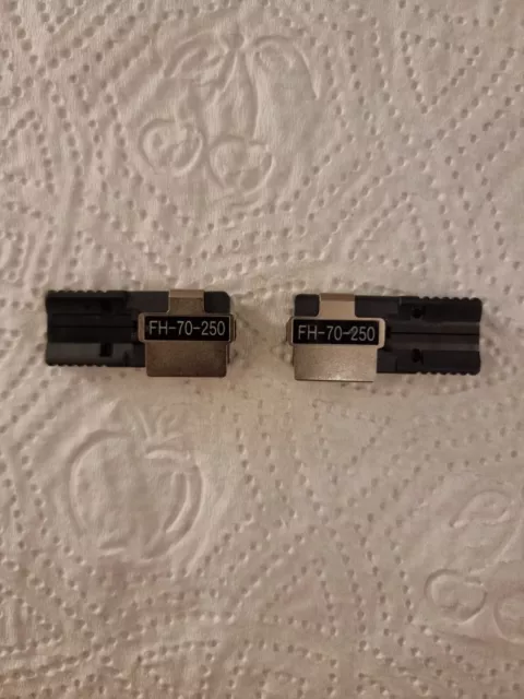 Fujikura FH-70-250 Fiber Holders (Pair) for Fujikura Ribbon Fusion Splicer