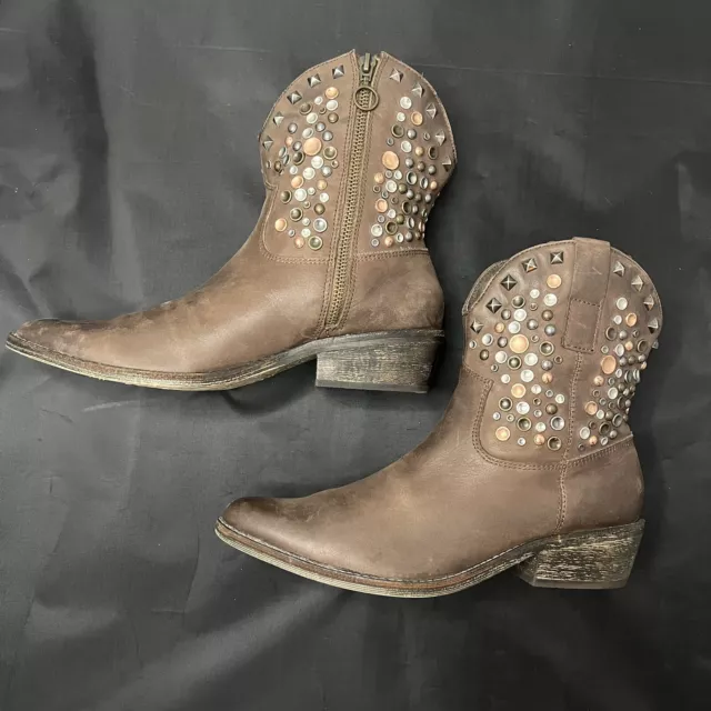 ZiGiny Brown Studded Leather Ankle Cowgirl Boots Womens Size 8 Western Rodeo EUC