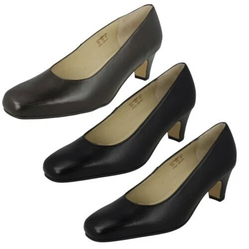 Femmes Equity Valerie Pied Large Escarpin