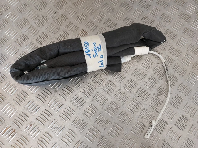 Airbag Rideau Latéral Droit Pour RENAULT SCENIC II 1.5 Dci 105 - Occasion Fonctionnel (réf. 8200432642)