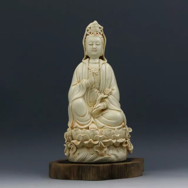 China Old "Debaotang" Ming Dehua Kiln Ruyi Guanyin Sitting Lotus Buddha Statue .