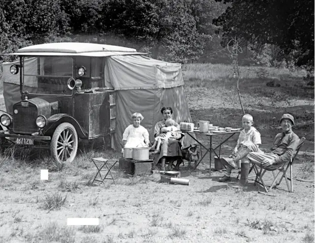 1923 Family Vacation Car Camping Vintage Old Photo 8.5" x 11" Reprint