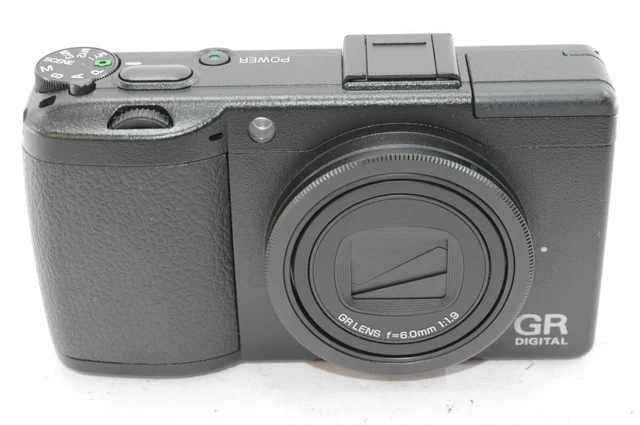 RICOH GR DIGITAL III Compact Digital Camera