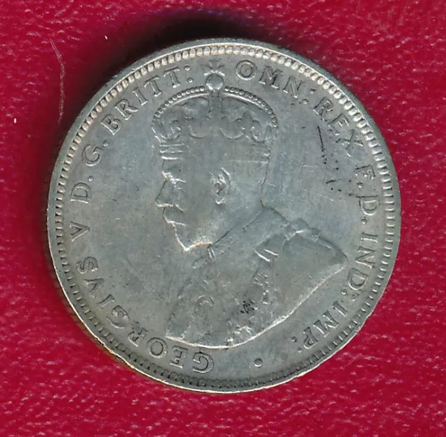 Australia 1914 One Shilling Silver Coin **Lightly Circulated** Free Shipping!!