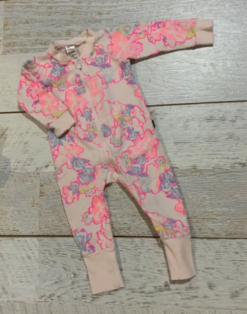 BONDS  Baby girls Sz 12-18 months cotton wondersuit zippy tech thick cotton