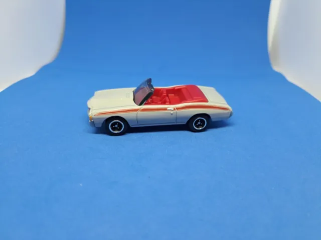 Matchbox 1971 Chevy Chevelle Convertible Putty Grey Red Interior 2016-Loose