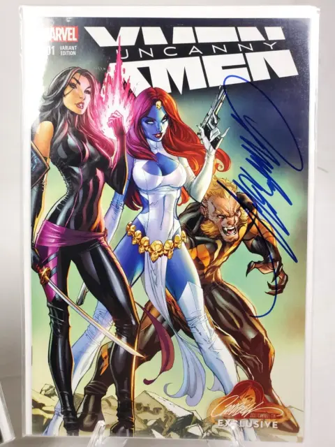 J Scott Campbell Signed Extraordinary X-Men 1 & Uncanny X-Men 1 Variant Comics 3