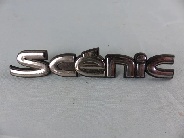 Broche CGLC émaillée Multicolore - Insigne Logo Original - Occasion