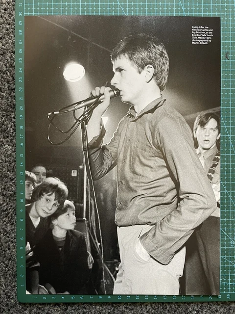 Poster Joy Division Unknown Pleasures 84x59cm - Ian Curtis - WGTB