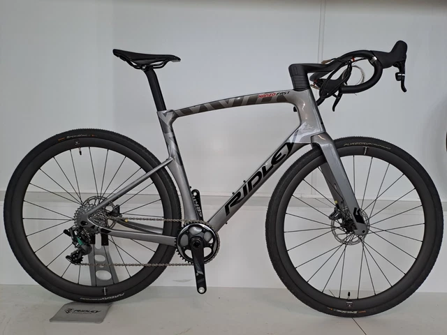 RIDLEY KANZO FAST Full Carbon M size SRAM FORCE 1x11 Gravel Bike