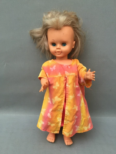 Ancienne Grande Poupée En Plastique – Vintage – Pour Collection