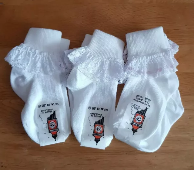 3 paires de chaussettes blanches bébé fille taille UK 3-5,5 EUR 19-22 filles chaussettes en dentelle frilly