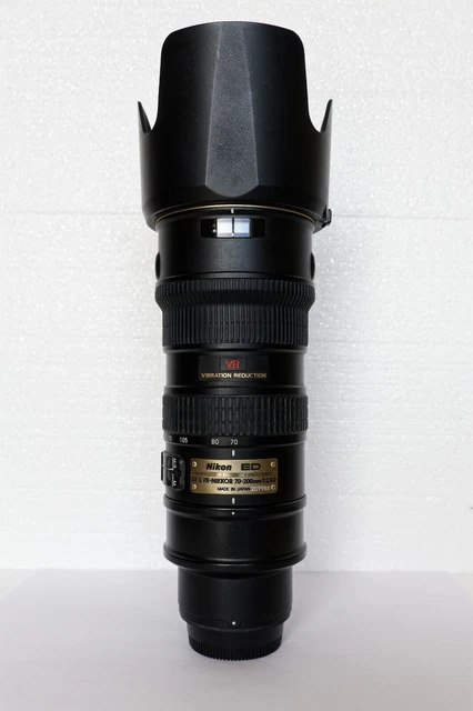 Nikon ED AF-S VR NIKKOR 70-200mm 1:2.8G  excellent état