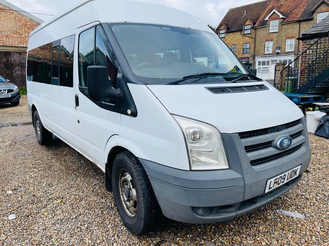 FORD MINIBUS - Ford Transit Minibus 15 Seater - 2009 - No Vat - Mini ...