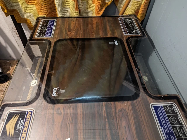 Astroids Atari cocktail table arcade game True CLASSIC 1979 2 players