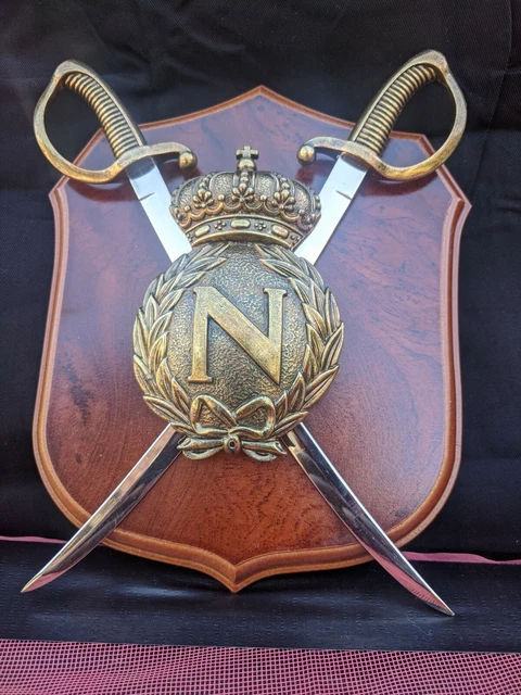Beautiful ❤️❤️❤️ 8" x 6 Made in Spain Napoleon  Wall Decorative Plaque Medieval