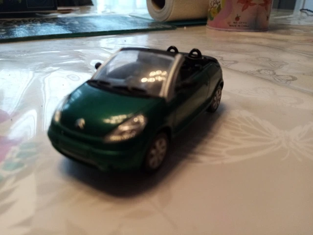 Kit Maquette 1/43 Citroën C4 Scié Vroom En Résine à Coller Et Peindre - Solido