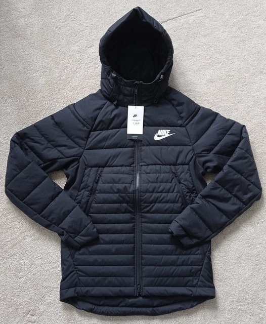 Cappotti di riempimento sintetici ibridi Nike NSW da uomo taglia small nuovi con etichette nuovi con etichette CRP £135 neri ULTIMI