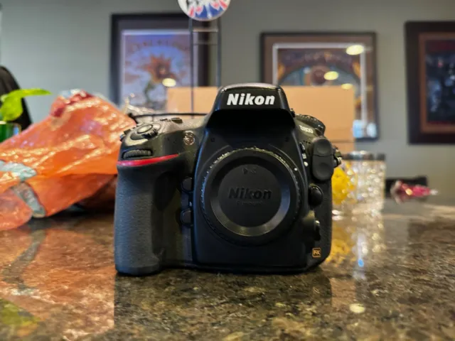 Nikon D800 36.3 MP Digital SLR Camera (Body Only) Original Pkg Excellent Cond