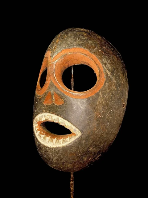 African Tribal Face Mask Wood Hand Carved Ex-German African tribal art -5520
