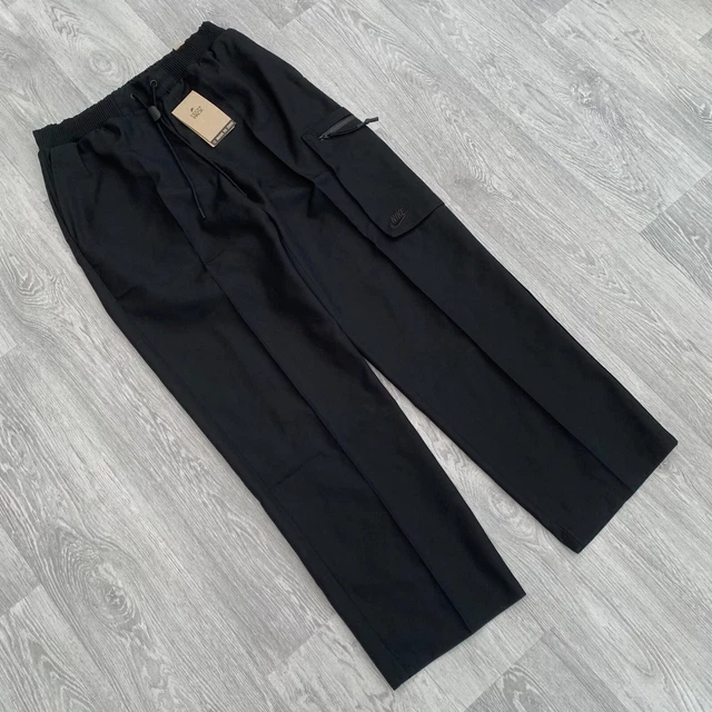 NIKE TECH PACK Woven Utility Commuter Cargo Pants Trousers Black
